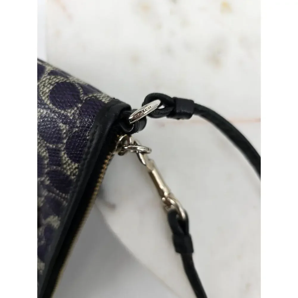 Coach Signature Jacquard Wristlet Deep‎ Purple & Tan